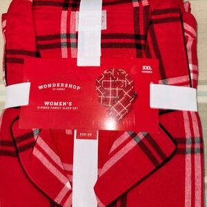 Wondershop Women's Red and Black Plaid Pajama Set